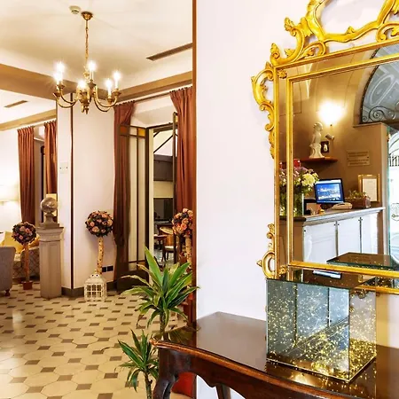 Il Malaspina - Place Of Charme 4* Florence
